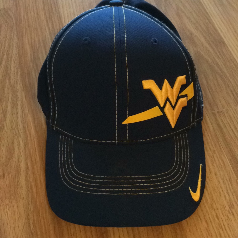 Nike WV Legacy 91 dri-fit navy & gold hat